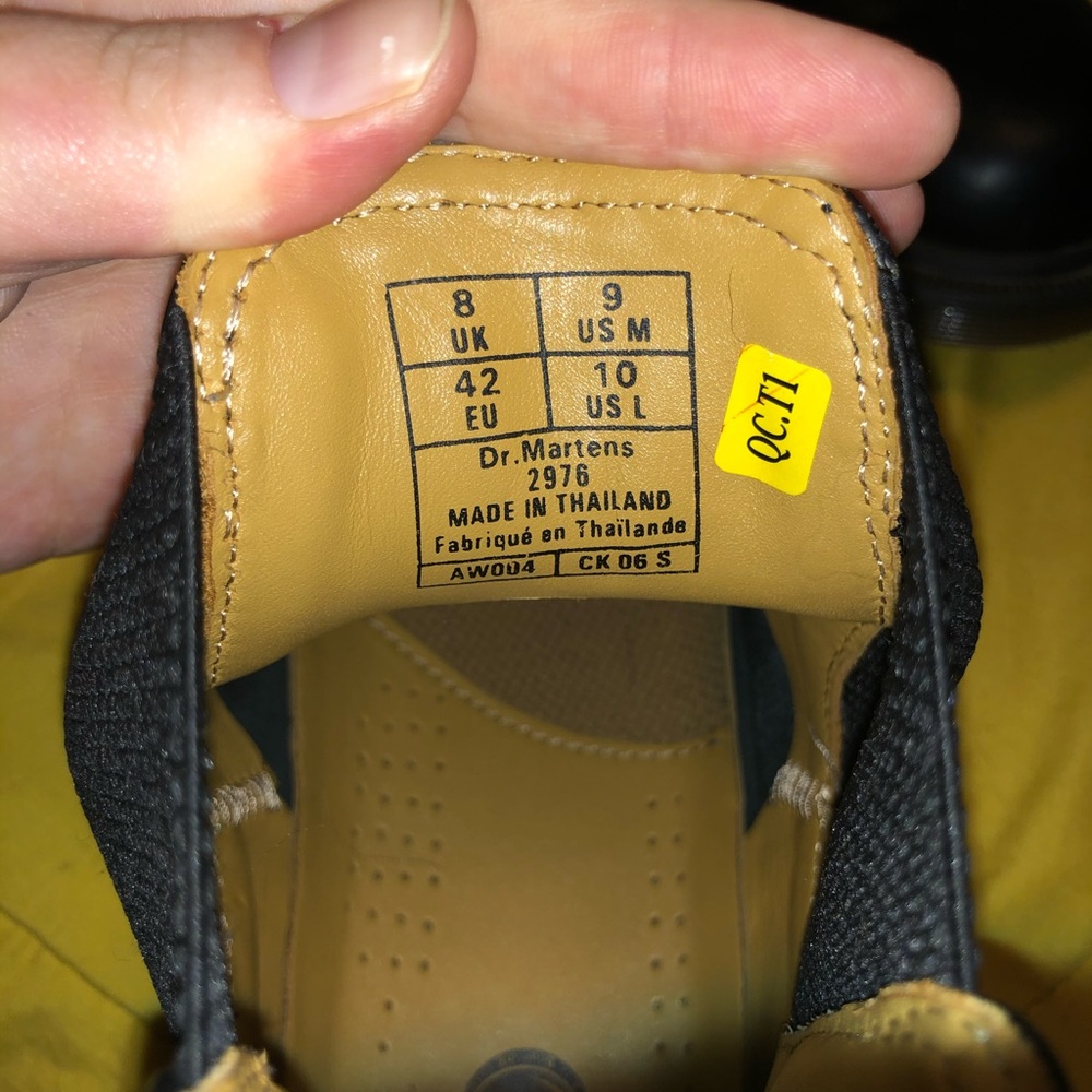 Doc Marten Chelsea Boot